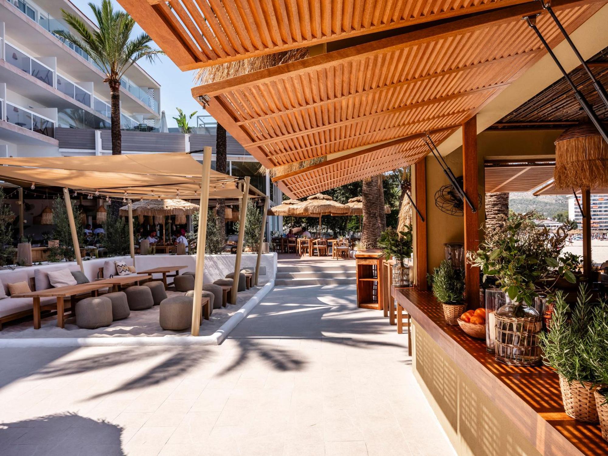 Hotel Innside By Meliá Cala Blanca 4*