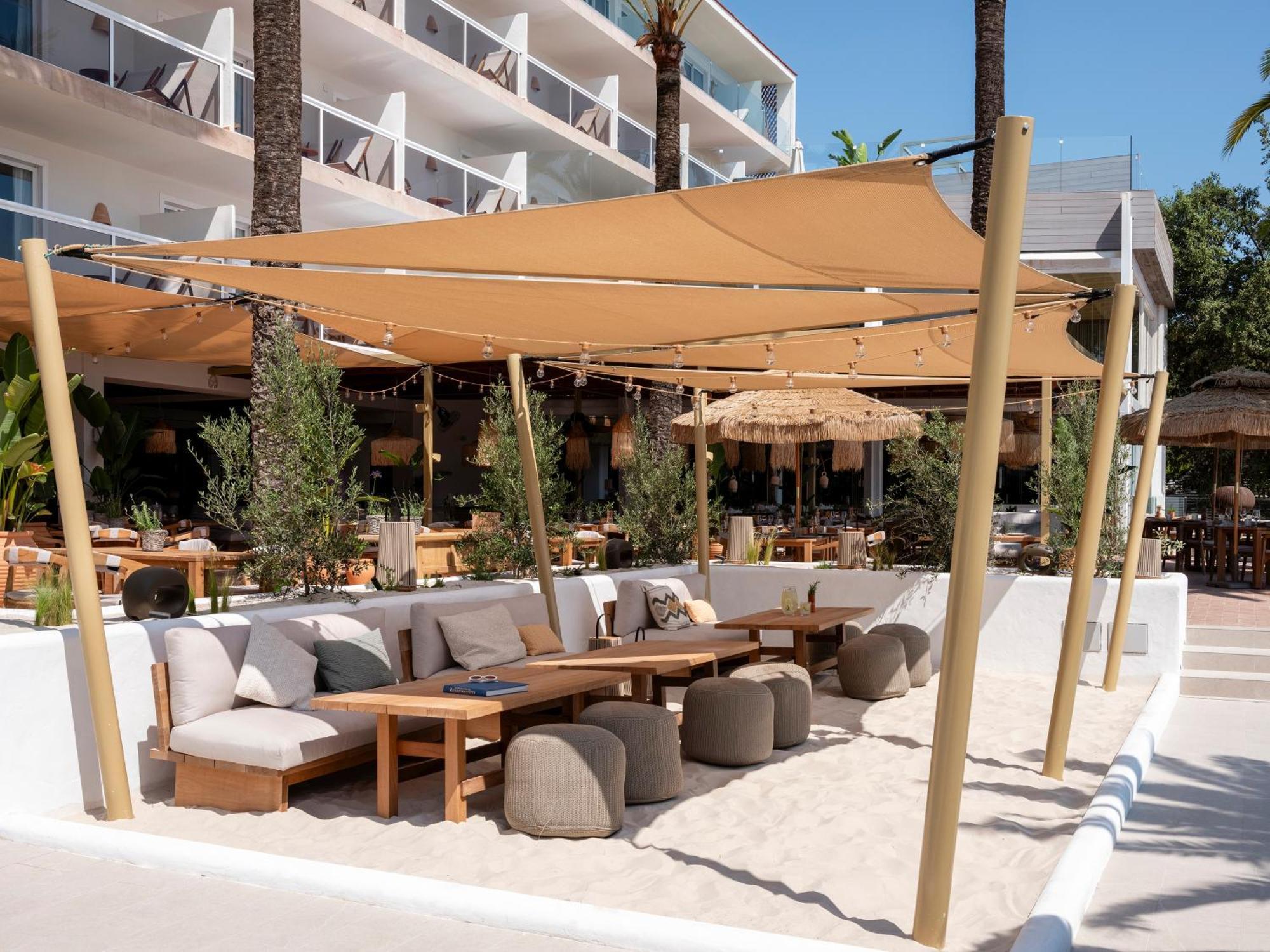 Innside By Meliá Cala Blanca 4*